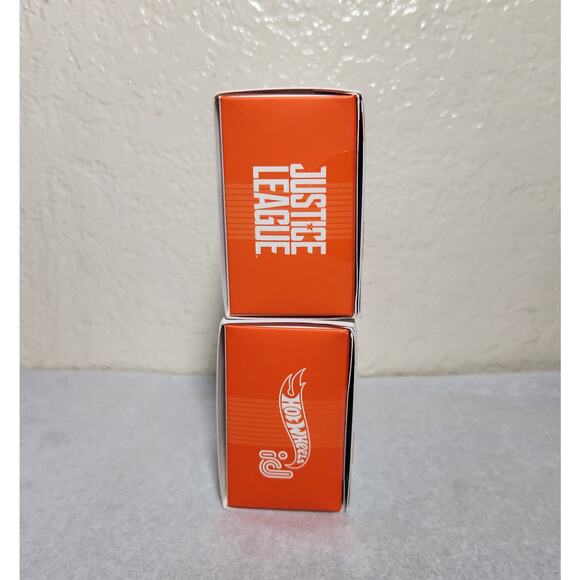 Hot Wheels ID Justice League Batmobile & Twin Mill (Mattel, 2018) New Sealed - Picture 6 of 9